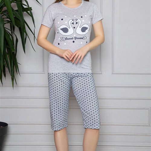 Gri Melanj Kuğu Baskılı Kısa Kollu Kapri Pijama Takımı 8321