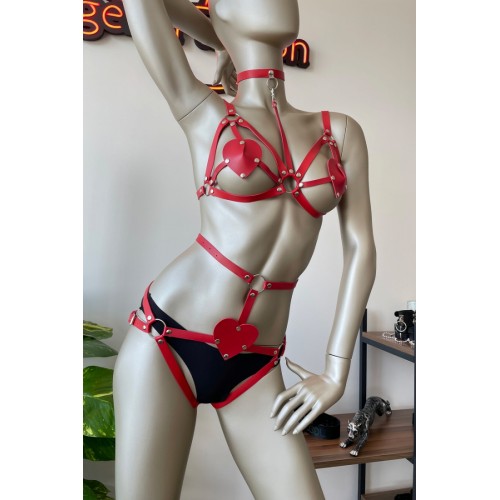 Kalp Detaylı Kırmızı Deri Harness Takım