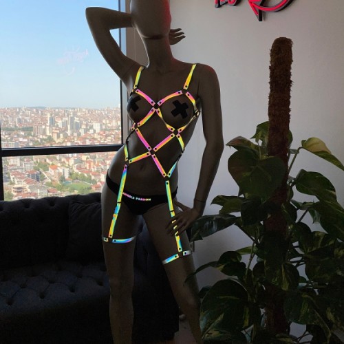 Pole Dans Giyim Işıkla Yansıyan Seksi Harness