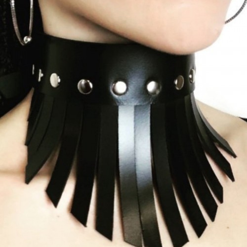 Püsküllü Şık Deri Choker Tasma - APFT658