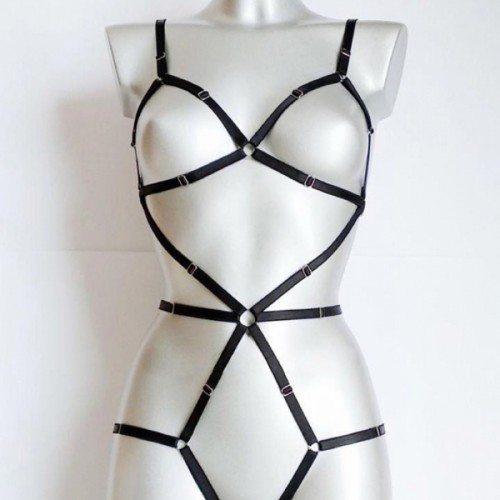 Vücudu Seksi Gösteren Lastik Harness - APFT371